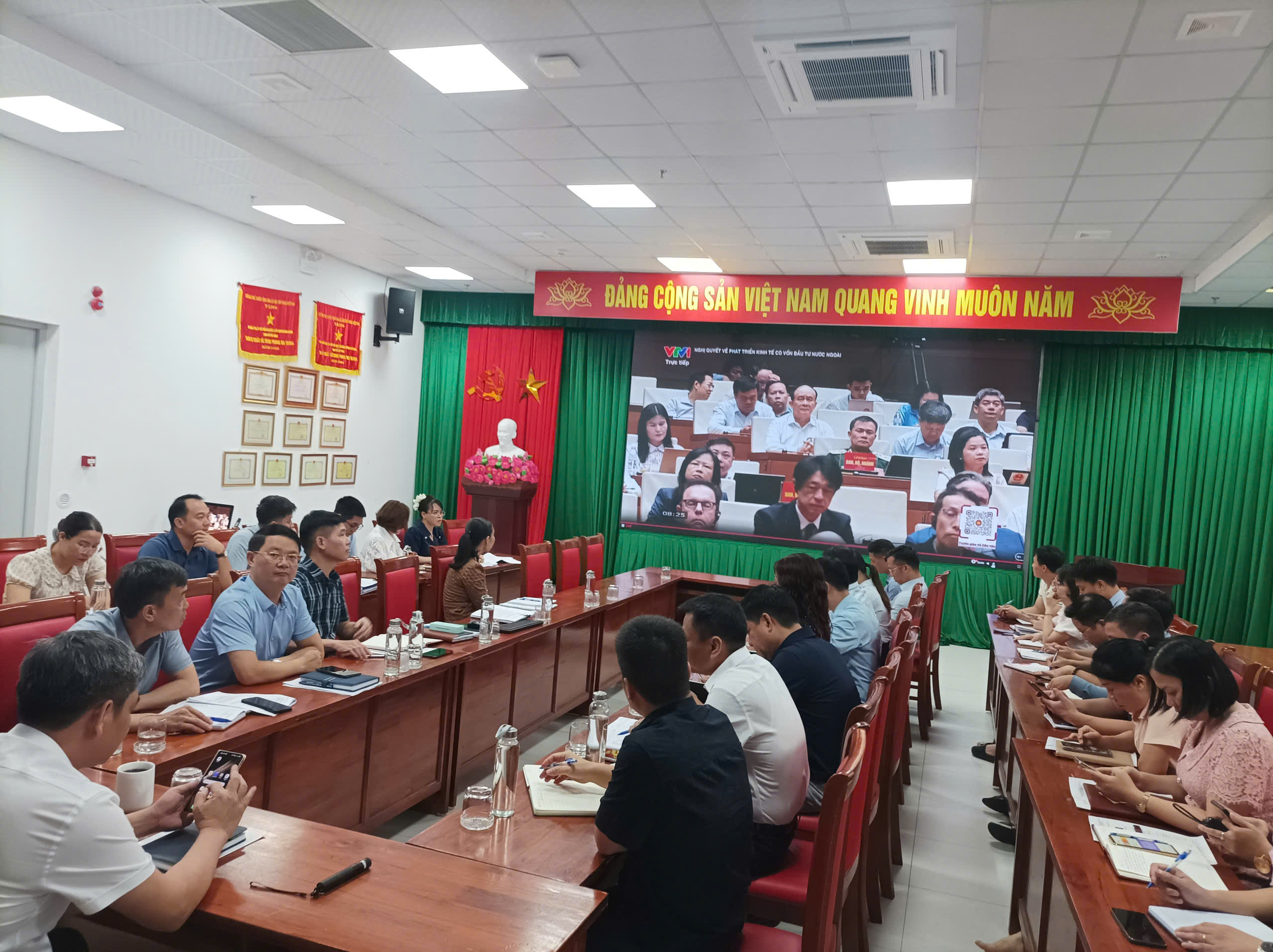 Hội nghị toàn quốc nghiên cứu, học tập, quán triệt và triển khai thực hiện Nghị quyết số 10-NQ/TW ngày 8/6/2026 của Bộ Chính trị về phát triển kinh tế có vốn đầu tư nước ngoài